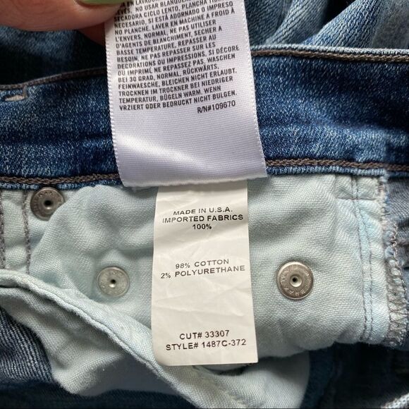 Citizens Of Humanity Rocket High Rise Crop Skinny in Distressed Fizzle - Picture 7 of 11